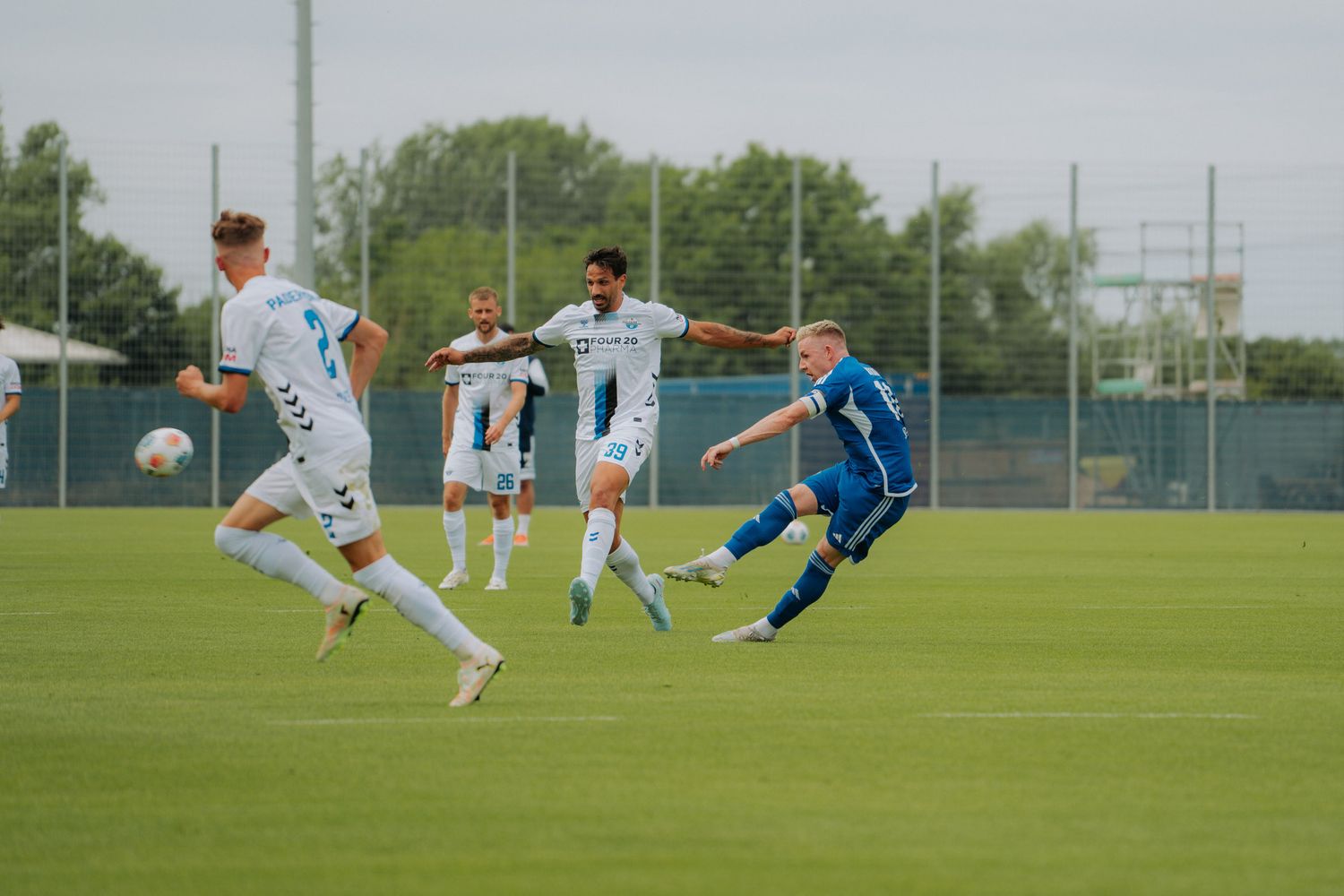 Steffen-Doppelpack beim Emder 2:2 in Paderborn 