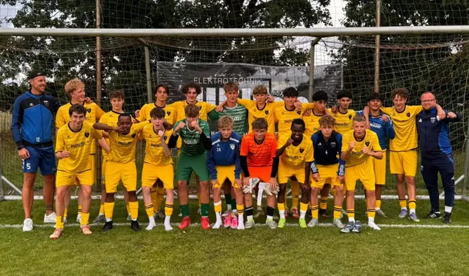 Kickers U17 gewinnt Hasetal Pokal nach starker Aufholjagd