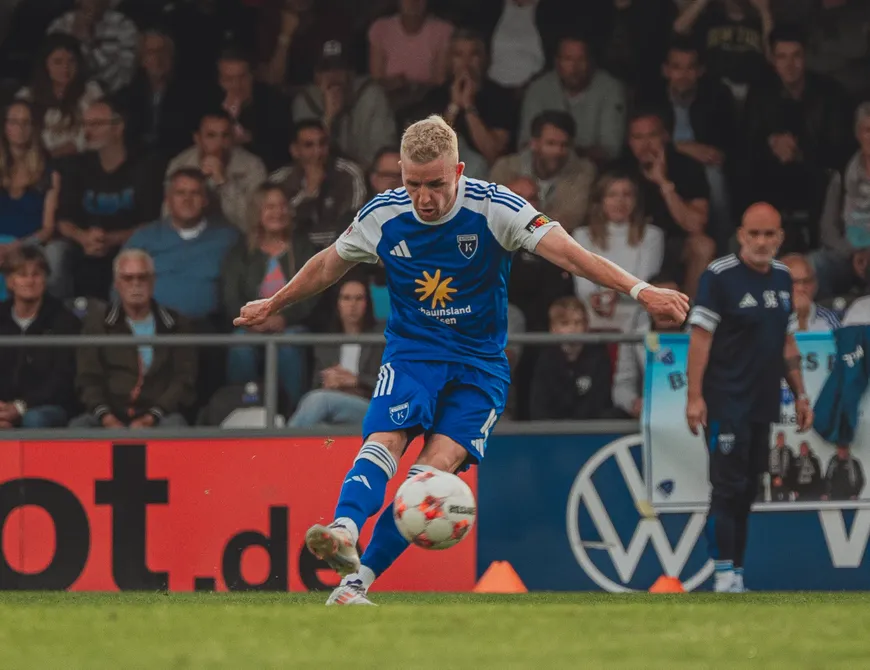3:3 in letzter Sekunde: Steffen rettet Kickers einen Punkt