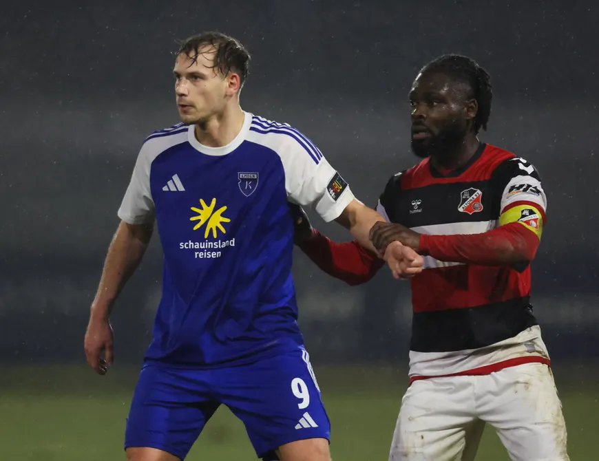 Kickers gewinnt mit 5:0 in Papenburg