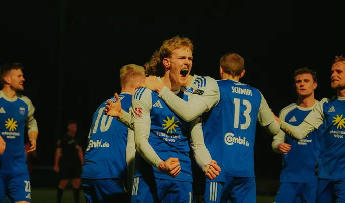 Schröder-Doppelpack beim Emder 2:1 in Schöningen