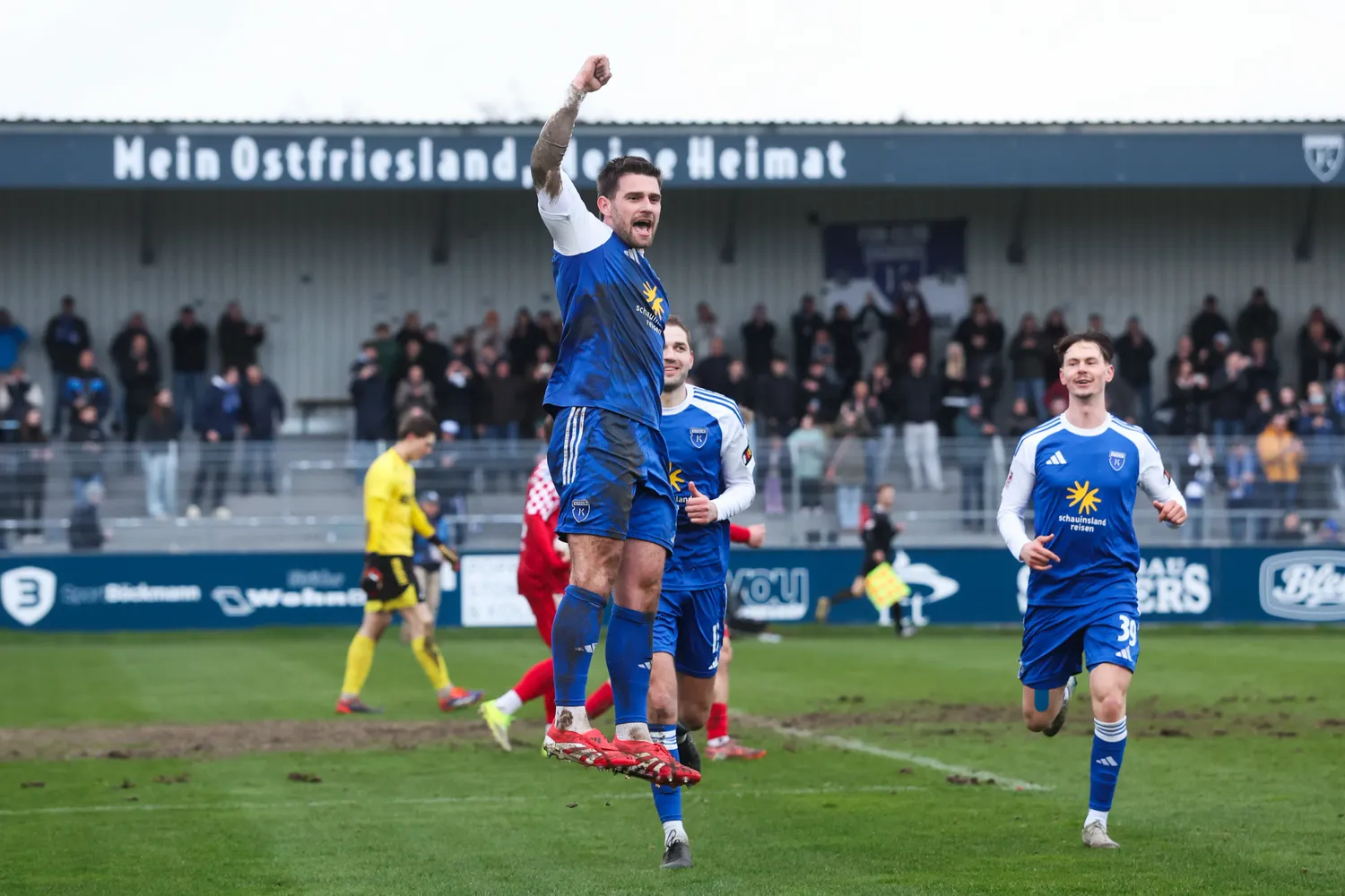 80 Jahre Kickers: „Ein Spiel mit Gänsehautfaktor“