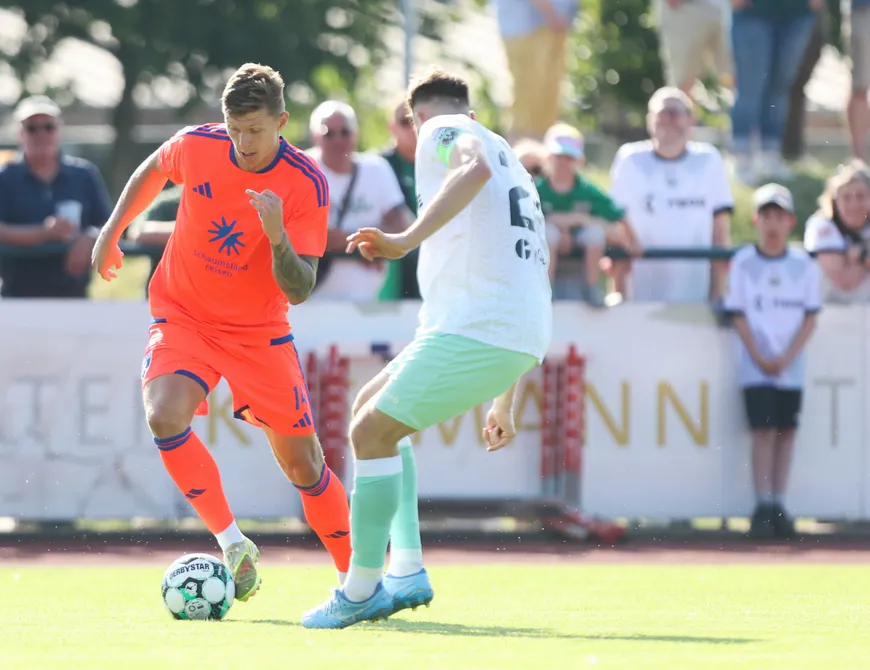 Ihorst trifft beim 7:0 in Oythe fünfmal 