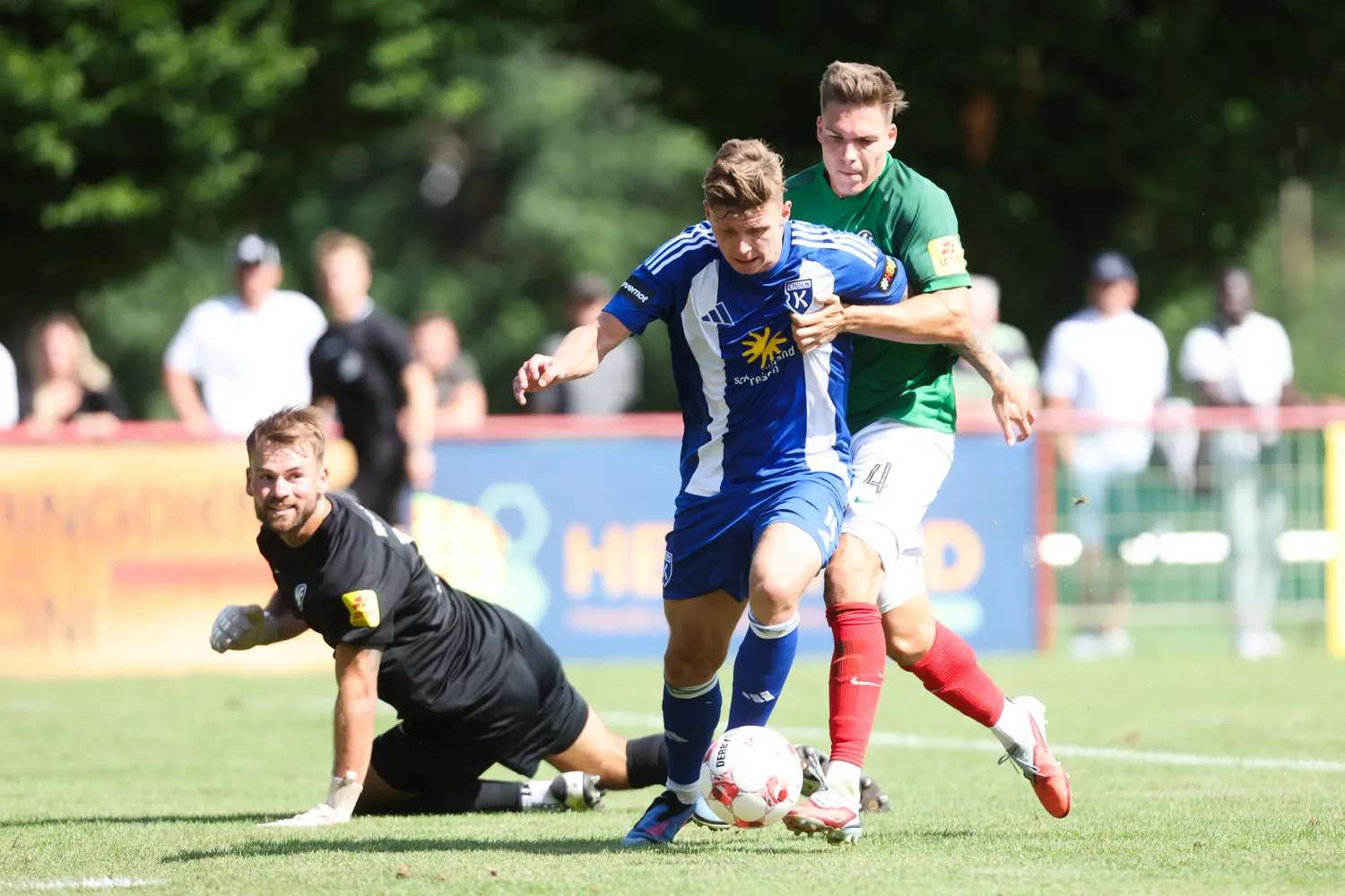 4:4 nach 1:4 - Kickers-Wahnsinn in Hannover