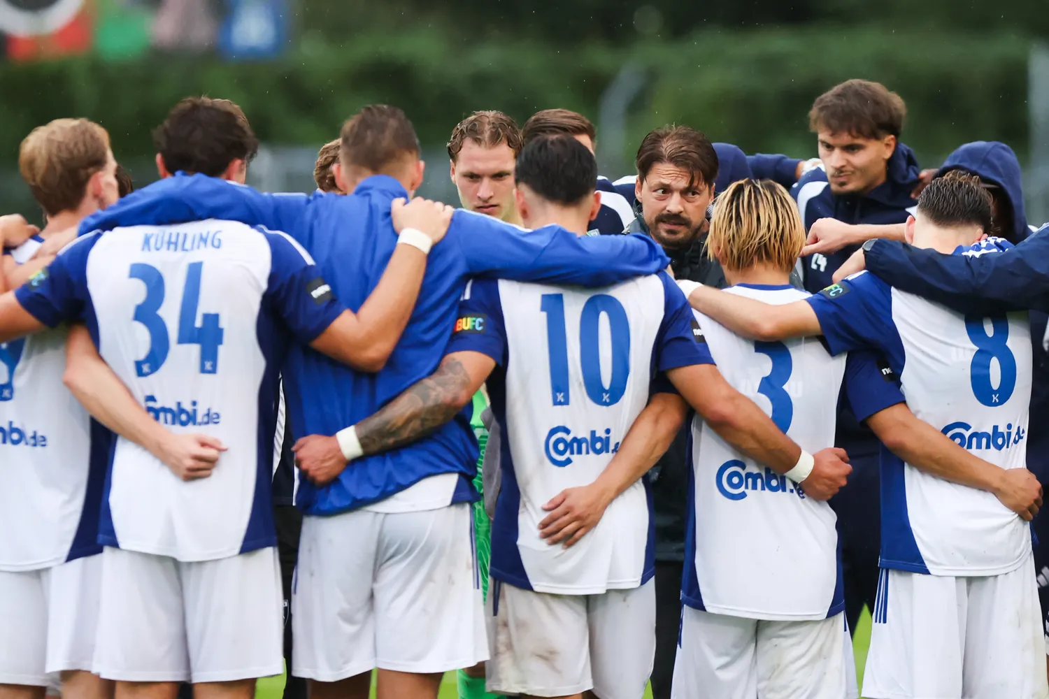 1:1 - Kickers verpasst Heimsieg gegen Hannover