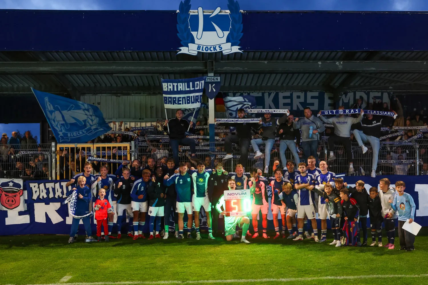 Kickers feiert 5:0-Sieg gegen Schöningen