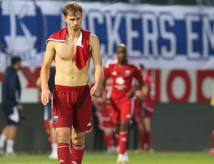 2:3 nach 0:3 - Kickers-Aufholjagd im Derby wird nicht belohnt