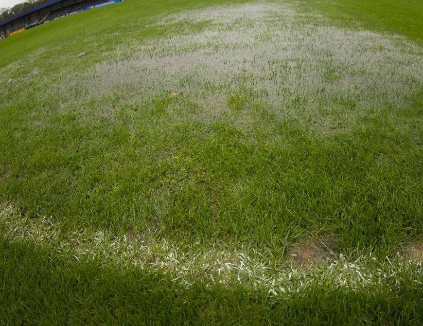 Zu viel Regen: Kickers-Heimspiel gegen Bornreihe fällt aus