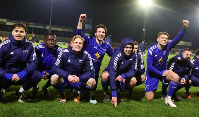 Premiere, Comeback und Ständchen beim Emder 2:0 gegen Lupo
