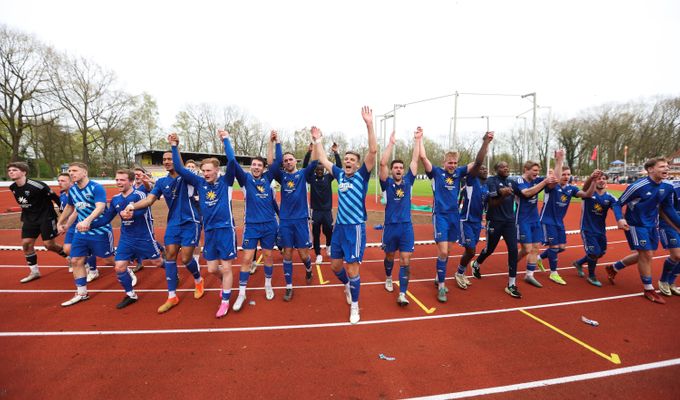 Kickers feiert historischen Derbysieg in Delmenhorst