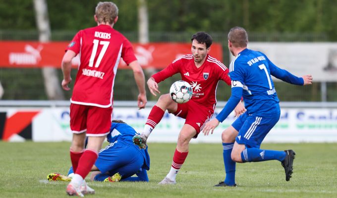 Startelf-Debüt und Premieren-Treffer beim 13. Sieg in Serie