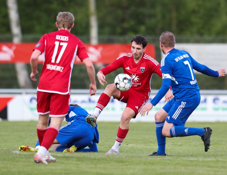 Startelf-Debüt und Premieren-Treffer beim 13. Sieg in Serie